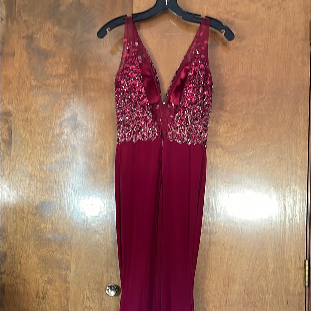 Elegant Burgundy Evening Gown